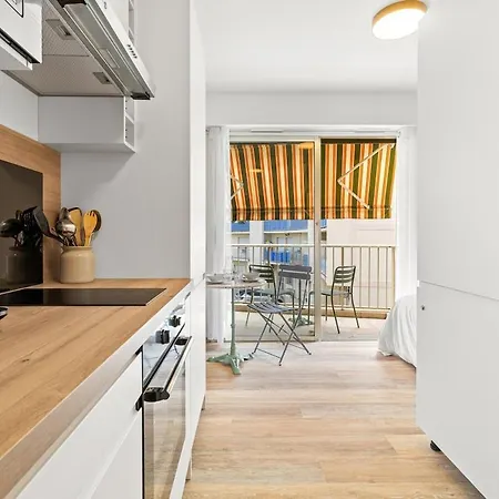 Cozy Apartment *